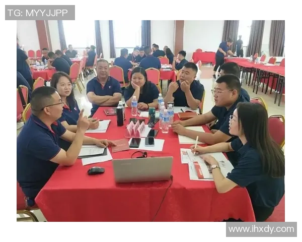 杭州足球队与成都足球队赛后复盘探讨团队协作的成功与不足之处 杭州足球队与成都足球队赛后复盘探讨团队协作的成功与不足之处