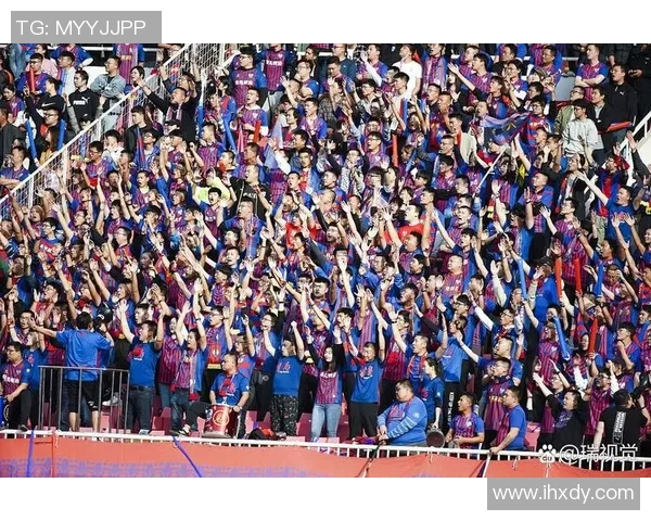 欧洲足球明星退役仪式盛大举行球迷共庆传奇生涯落幕时刻 欧洲足球明星退役仪式盛大举行球迷共庆传奇生涯落幕时刻