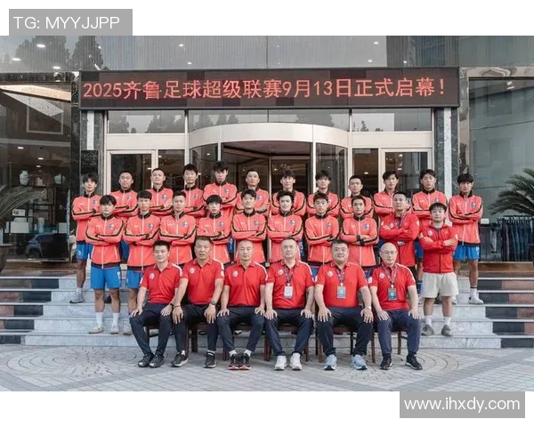 济南足球明星因冲突与交警发生争执引发社会广泛关注