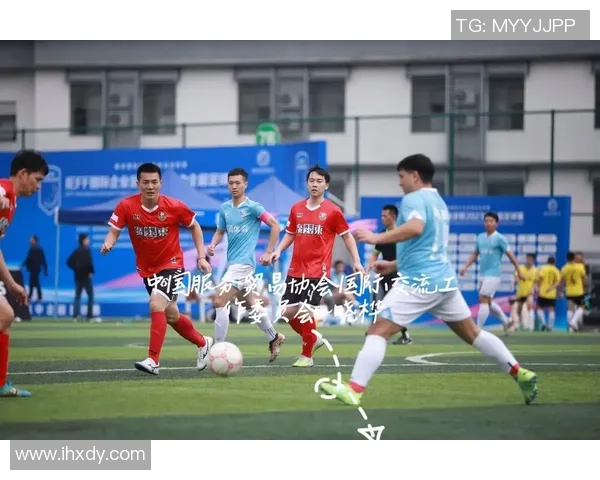 深圳足球队的运营成败分析与未来发展方向探讨 深圳足球队的运营成败分析与未来发展方向探讨