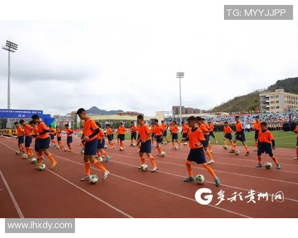 足球明星精彩瞬间集锦回顾让你重温绿茵场上的辉煌时刻与激情四射的比赛瞬间 足球明星精彩瞬间集锦回顾让你重温绿茵场上的辉煌时刻与激情四射的比赛瞬间